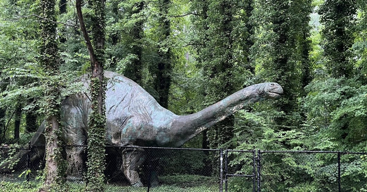 Bronto the Brontosaurus | Discover Durham