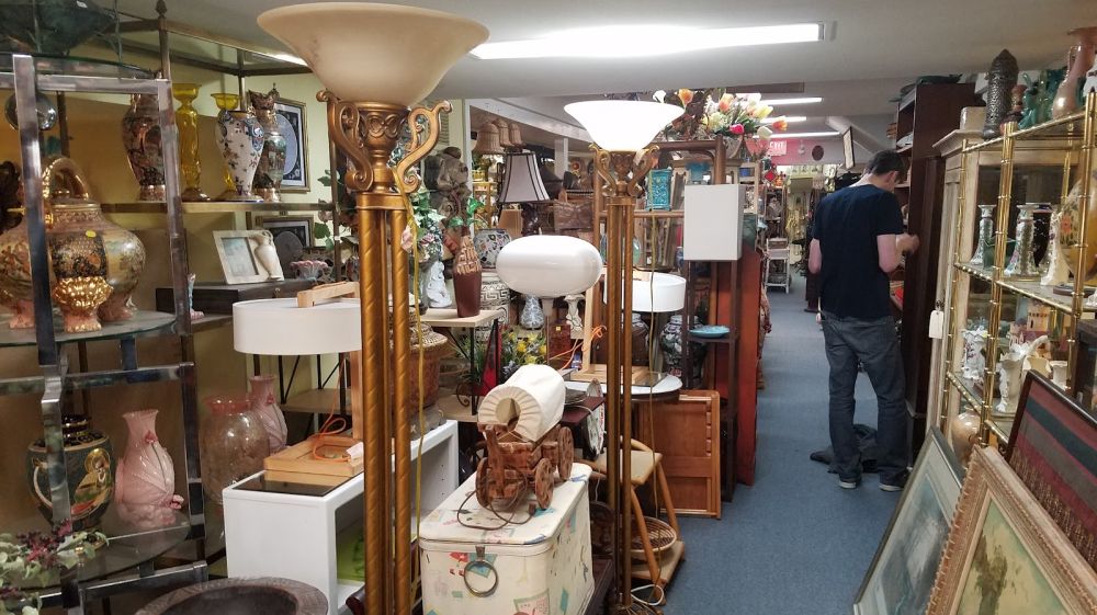 Original Illusions Antiques