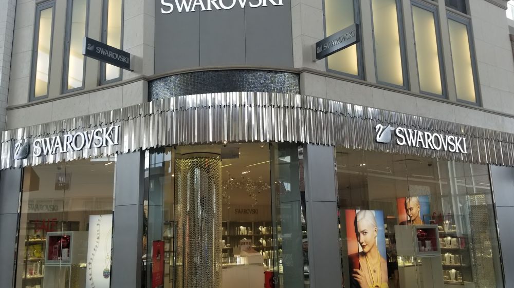 Swarovski Streets at Southpoint