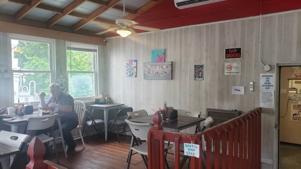 Byrd's BBQ Restaurant & Catering