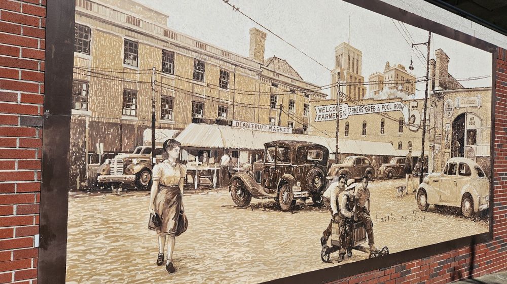 Greyhound: Bus Station