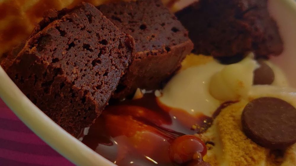 Menchie's Frozen Yogurt