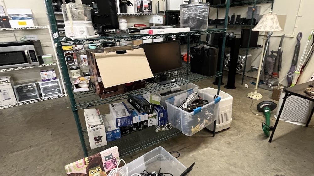 Durham Rescue Mission Thrift Store - RTP