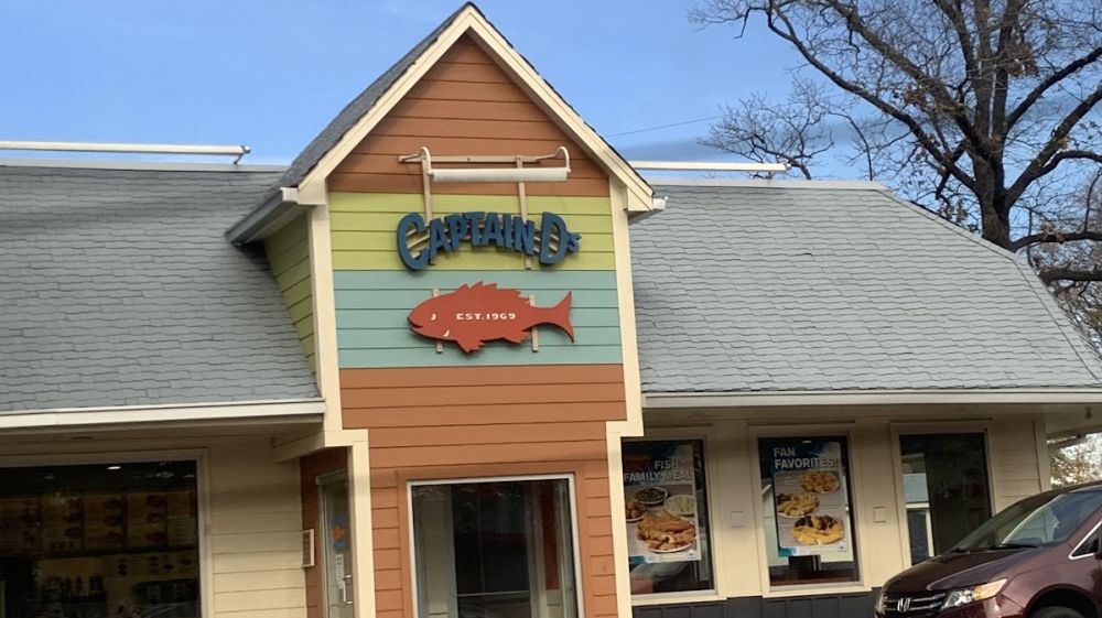 Captain D's