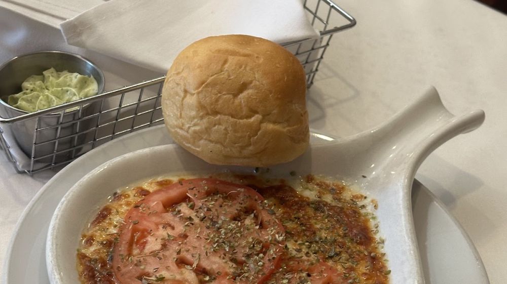 Metro 8 Steakhouse