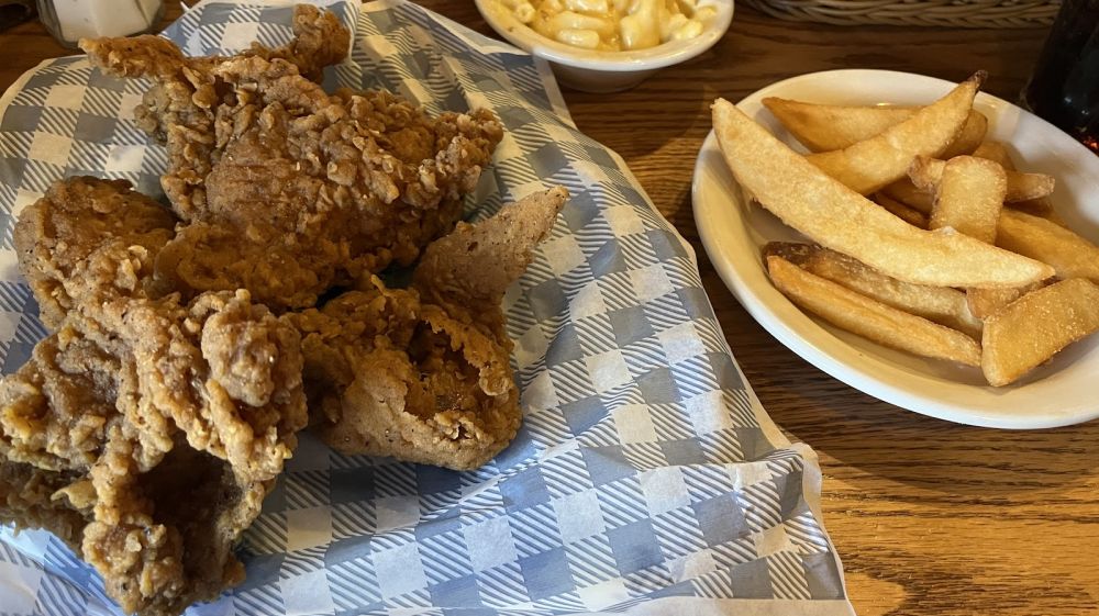 Cracker Barrel Old Country Store