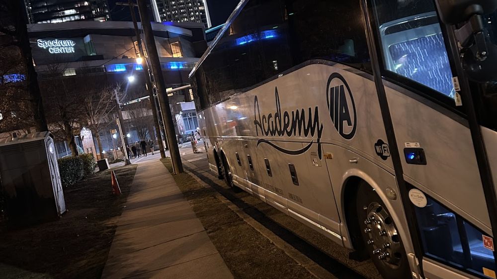 Academy Bus