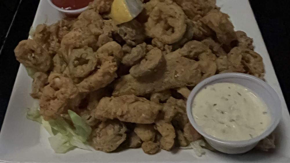 Roots Bistro & Bar