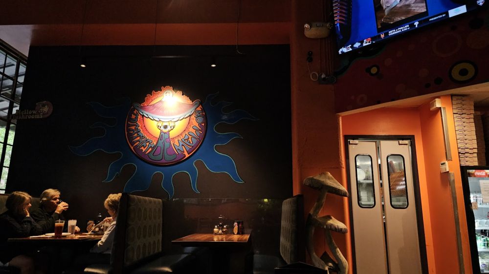Mellow Mushroom