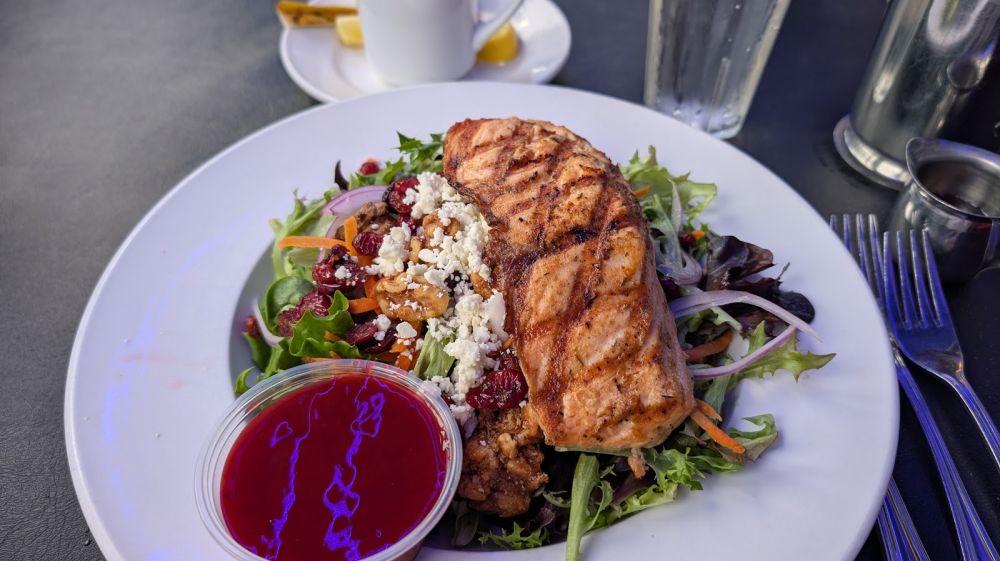 Nantucket Grill - Chapel Hill