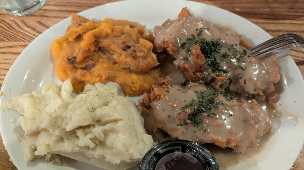 Cracker Barrel Old Country Store