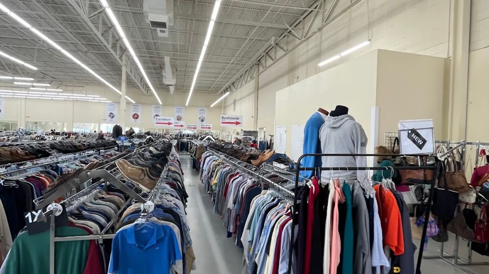 Durham Rescue Mission Thrift Store - Chapel Hill Blvd