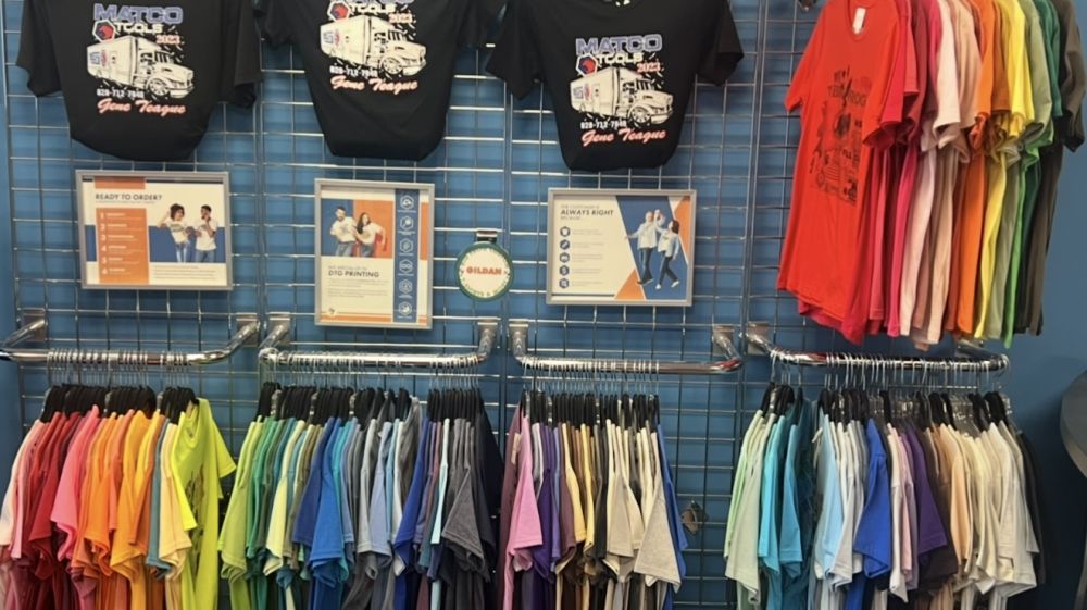 Big Frog Custom T-Shirts & More of Durham