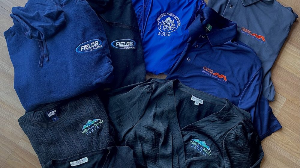 Big Frog Custom T-Shirts & More of Durham