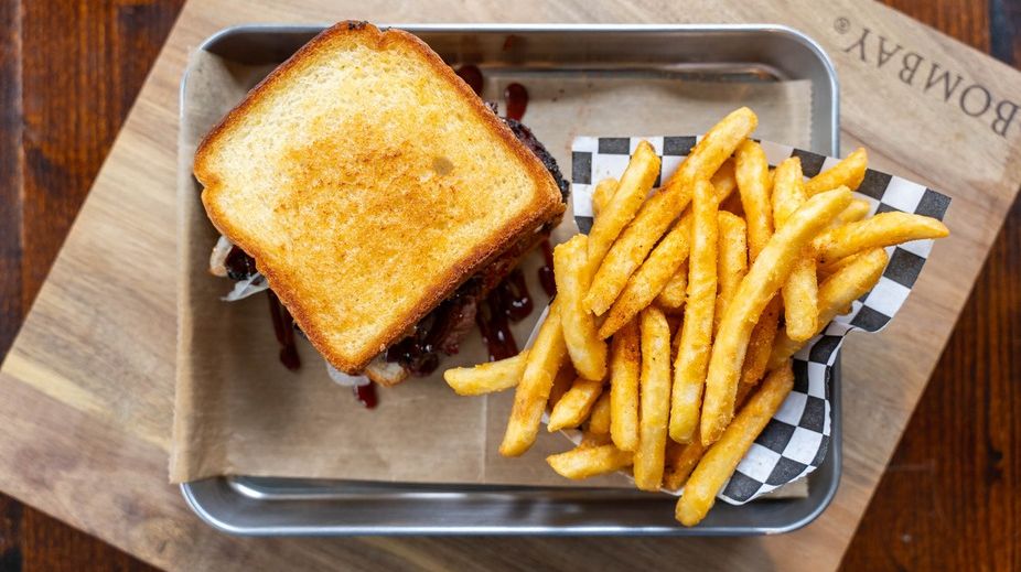 Byrd's BBQ Restaurant & Catering