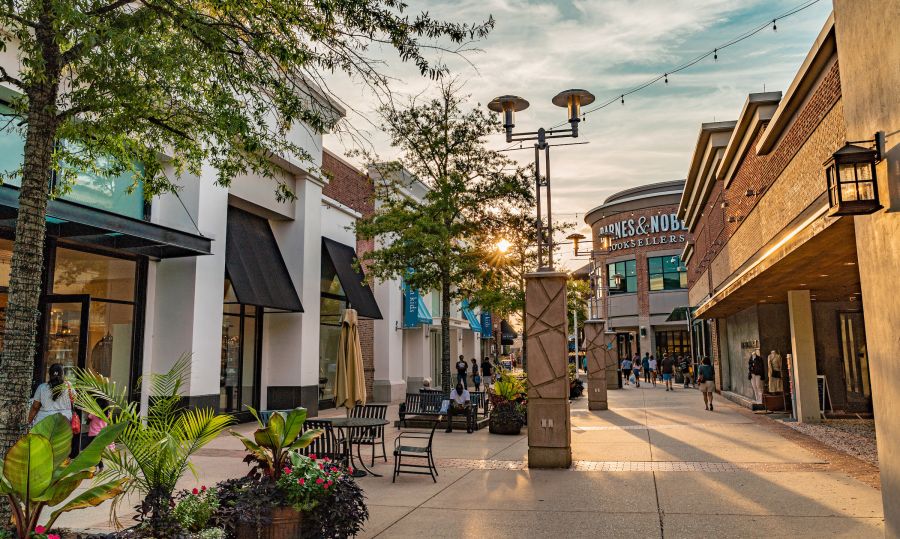 High-end retailers adorn the walkable boulevards of the Streets at Southpoint.