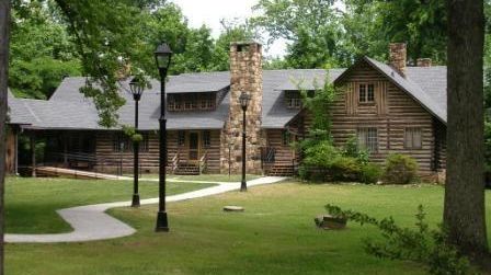 Spruce Pine Lodge