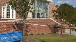 Durham County Library, Stanford L. Warren Branch